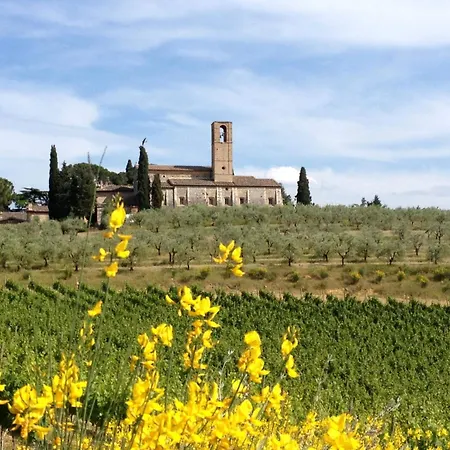 Fattoria Abbazia Monte Oliveto Farma San Gimignano
