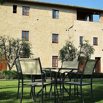 Alloggio per agriturismo Fattoria Abbazia Monte Oliveto *